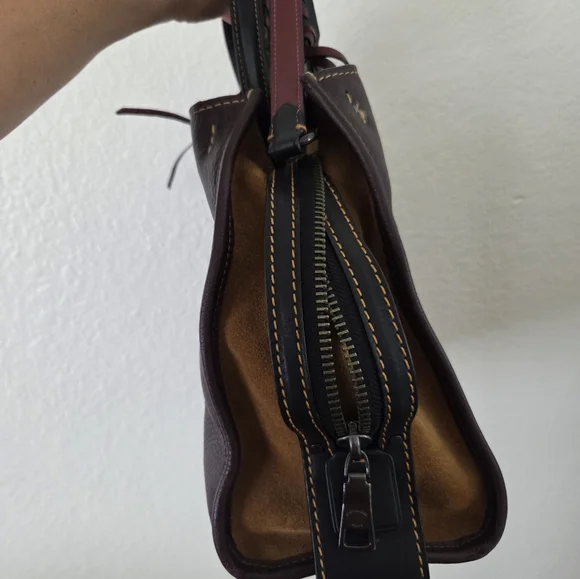 Coach Rogye 1941 Exc Condition Elegant Burgundy Leather Handbag Oxblood Color - Picture 4 of 7